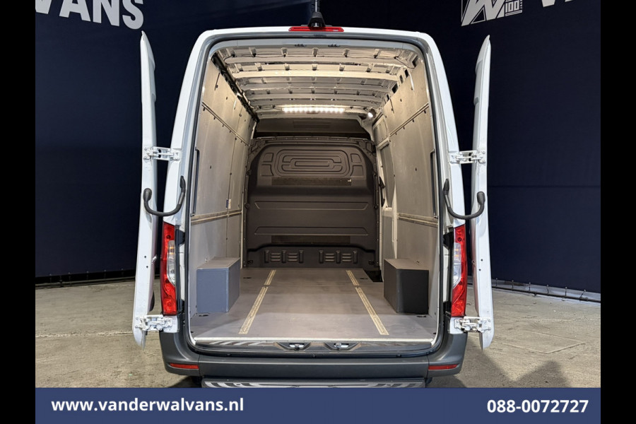 Mercedes-Benz Sprinter 317 CDI 170pk L3H2 Euro6 Airco | 360 graden Camera | Navigatie | Apple Carplay | Cruisecontrol Android Auto, Stoelverwarming, Chauffeursstoel, 270 Graden Achterdeuren, Parkeersensoren, Bijrijdersbank