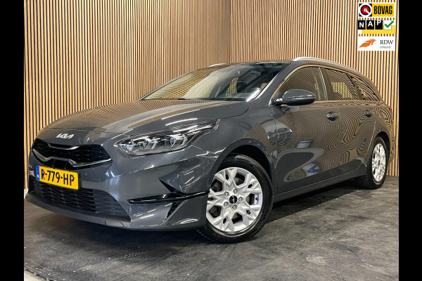 Kia Ceed Sportswagon 1.5 T-GDi DynamicLine|160PK|TREKH.|CARPLAY+ANDROID|CAMERA|CLIMATE+CRUISE CONTROL|1E EIG.|INCL.BTW|NL AUTO|NAP