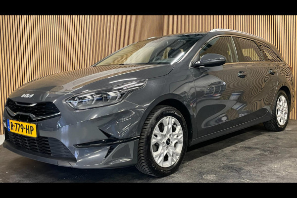 Kia Ceed Sportswagon 1.5 T-GDi DynamicLine|160PK|TREKH.|CARPLAY+ANDROID|CAMERA|CLIMATE+CRUISE CONTROL|1E EIG.|INCL.BTW|NL AUTO|NAP