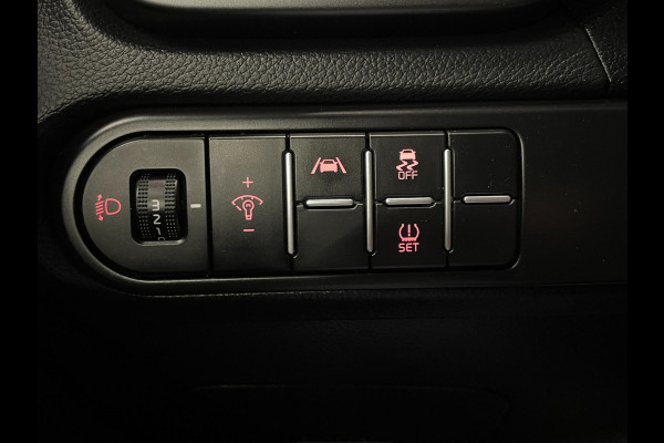 Kia Ceed Sportswagon 1.5 T-GDi DynamicLine|160PK|TREKH.|CARPLAY+ANDROID|CAMERA|CLIMATE+CRUISE CONTROL|1E EIG.|INCL.BTW|NL AUTO|NAP