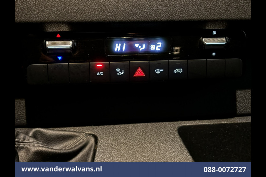 Mercedes-Benz Sprinter 317 CDI 170pk L3H2 Euro6 Airco | Camera | Apple Carplay | Cruisecontrol Android Auto, Chauffeursstoel, Stoelverwarming, 270 Graden Achterdeuren, Bijrijdersbank