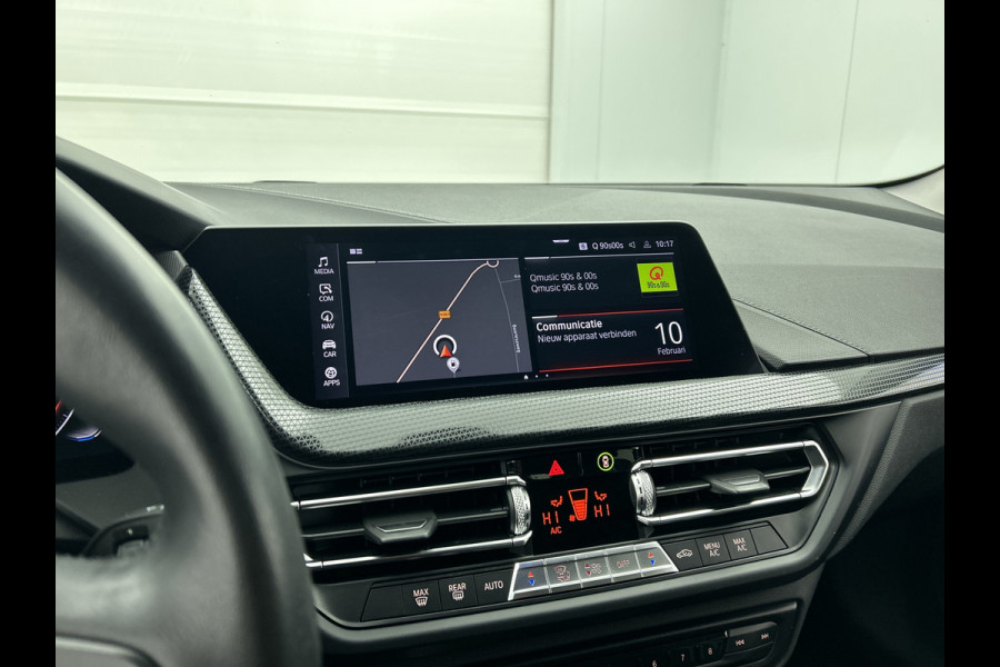 BMW 1-serie 118i Executive Edition (NL-auto, Goed OnderH, Carplay, Navi-groot, PDC V+A, Cruise Control, Etc)
