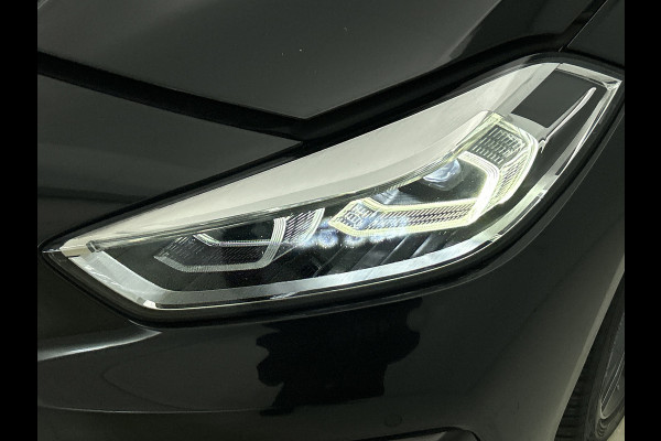 BMW 1-serie 118i Executive Edition (NL-auto, Goed OnderH, Carplay, Navi-groot, PDC V+A, Cruise Control, Etc)