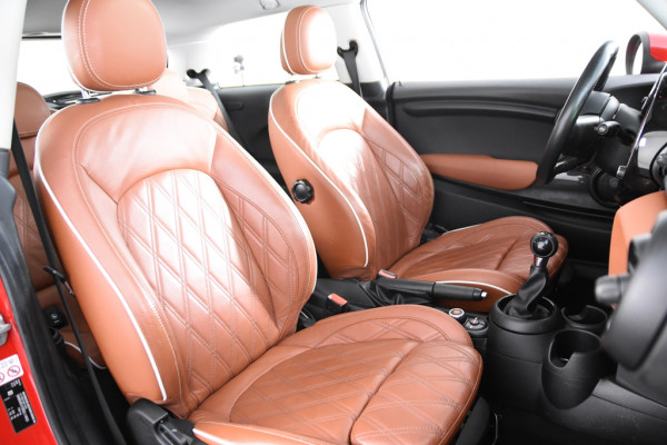 MINI Mini 1.5 Cooper *1ste Eigenaar*Panoramadak*Stoelverwarming*Parkassist*