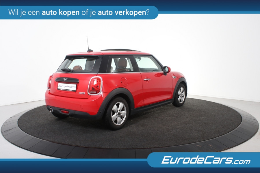 MINI Mini 1.5 Cooper *1ste Eigenaar*Panoramadak*Stoelverwarming*Parkassist*