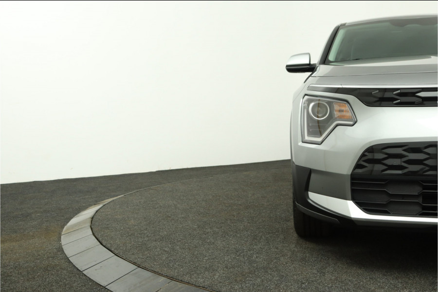 Kia Niro EV Light Edition 64.8 kWh Automaat SOH 98,8% Airco - Apple Carplay/Android Auto - Cruise Control - Navigatie - Fabrieksgarantie tot 05-2031