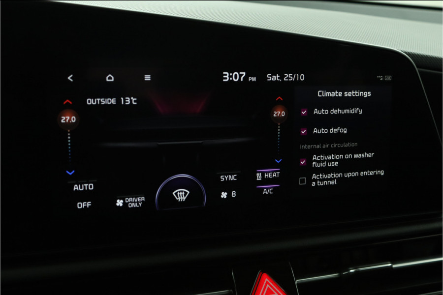 Kia Niro EV Light Edition 64.8 kWh Automaat SOH 98,8% Airco - Apple Carplay/Android Auto - Cruise Control - Navigatie - Fabrieksgarantie tot 05-2031