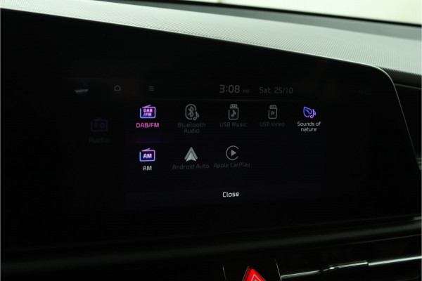 Kia Niro EV Light Edition 64.8 kWh Automaat SOH 98,8% Airco - Apple Carplay/Android Auto - Cruise Control - Navigatie - Fabrieksgarantie tot 05-2031