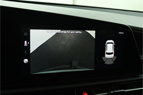 Kia Niro EV Light Edition 64.8 kWh Automaat SOH 98,8% Airco - Apple Carplay/Android Auto - Cruise Control - Navigatie - Fabrieksgarantie tot 05-2031