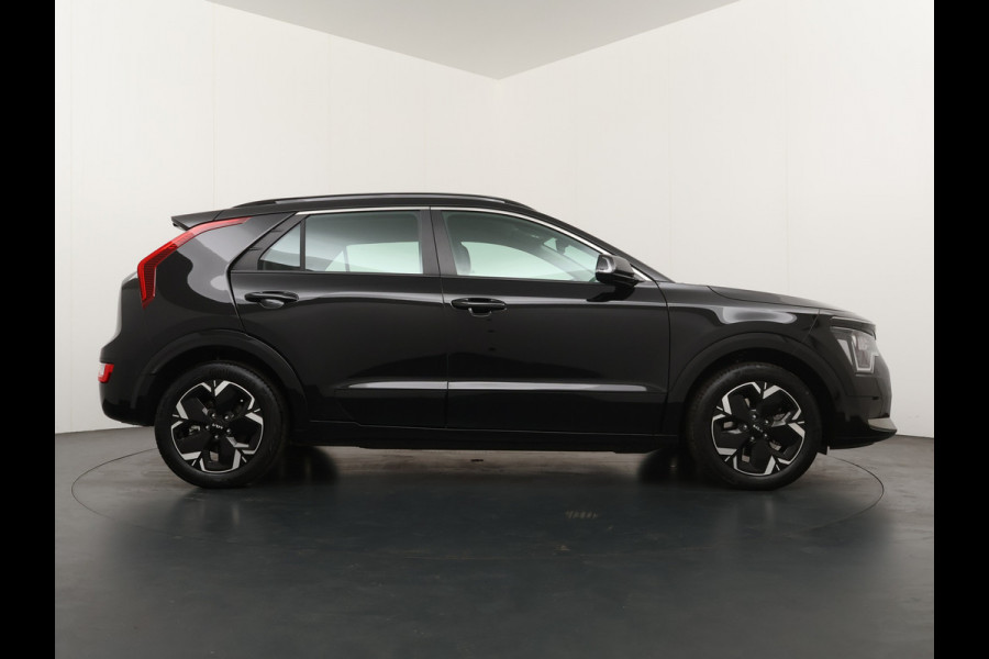 Kia Niro EV DynamicLine 64.8 kWh Automaat SOH 98,0% - Climate control  - Adaptive cruise control - Navigatie - Apple Carplay/Android Auto - Fabrieksgarantie t/m 02-2030