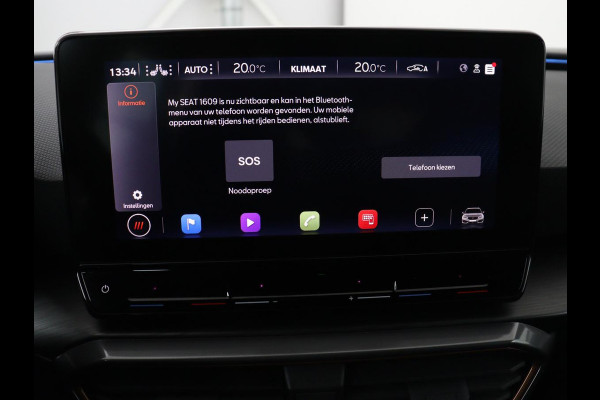 CUPRA Leon 1.4 eHybrid VZ | 245pk | Trekhaak | Stoelverwarming | Carplay | Camera | Sfeerverlichting | Keyless | Navigatie | Sportstoelen | Park Assist | Stuurverwarming | PHEV | Plug In