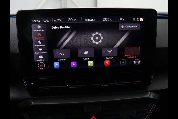 CUPRA Leon 1.4 eHybrid VZ | 245pk | Trekhaak | Stoelverwarming | Carplay | Camera | Sfeerverlichting | Keyless | Navigatie | Sportstoelen | Park Assist | Stuurverwarming | PHEV | Plug In