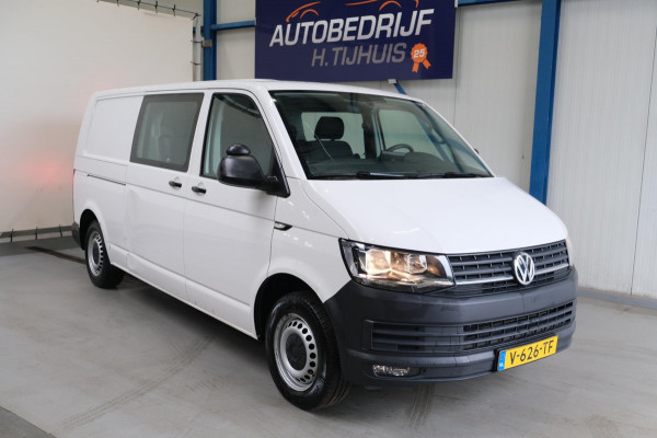 Volkswagen Transporter 2.0 TDI L2H1 150PK DC Business Comfortline - Airco, Cruise, PDC, Trekhaak.