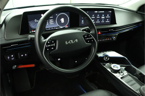 Kia Ev6 Edition Advanced 77.4 kWh Automaat SOH 98,6% - Matrix LED Koplampen - Kunst Lederen Bekleding - Adaptief Cruise Control - Climate Control - Fabrieksgarantie Tot 2031