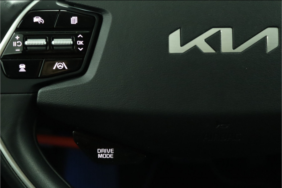 Kia Ev6 Edition Advanced 77.4 kWh Automaat SOH 98,6% - Matrix LED Koplampen - Kunst Lederen Bekleding - Adaptief Cruise Control - Climate Control - Fabrieksgarantie Tot 2031