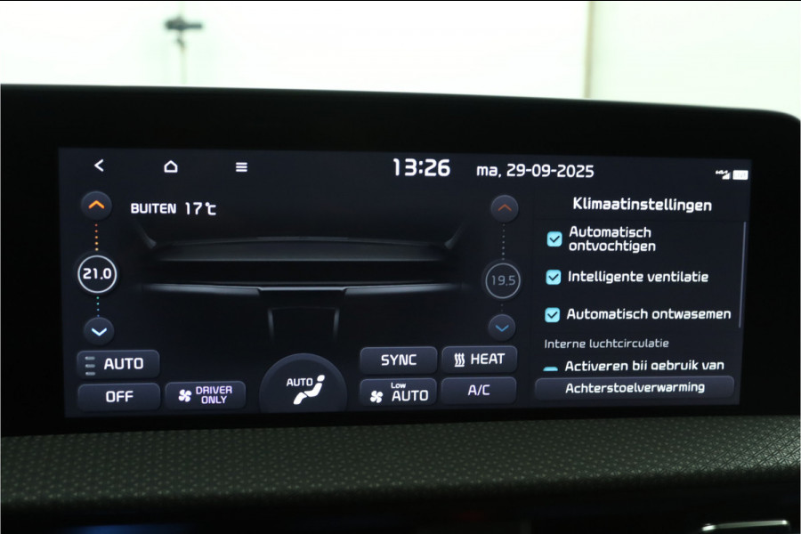 Kia Ev6 Edition Advanced 77.4 kWh Automaat SOH 98,6% - Matrix LED Koplampen - Kunst Lederen Bekleding - Adaptief Cruise Control - Climate Control - Fabrieksgarantie Tot 2031