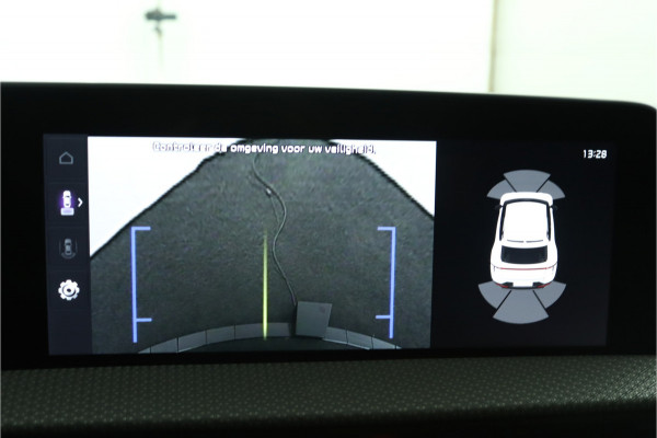 Kia Ev6 Edition Advanced 77.4 kWh Automaat SOH 98,6% - Matrix LED Koplampen - Kunst Lederen Bekleding - Adaptief Cruise Control - Climate Control - Fabrieksgarantie Tot 2031