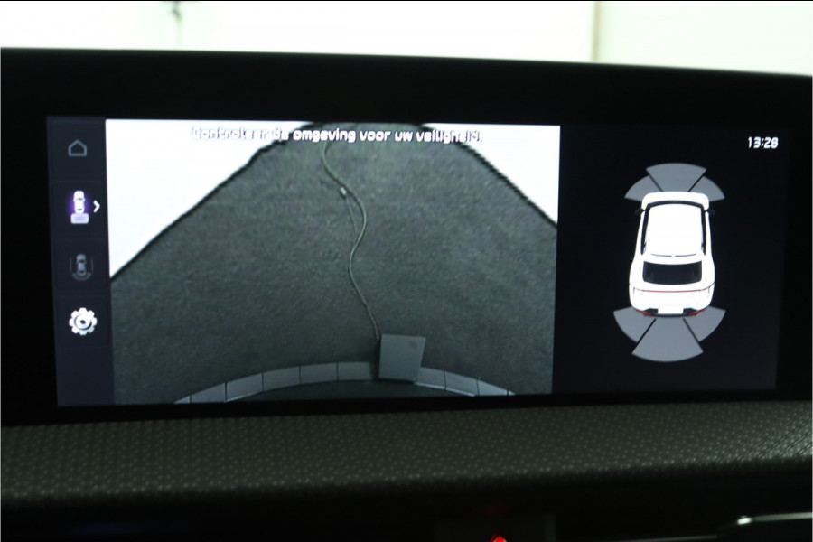Kia Ev6 Edition Advanced 77.4 kWh Automaat SOH 98,6% - Matrix LED Koplampen - Kunst Lederen Bekleding - Adaptief Cruise Control - Climate Control - Fabrieksgarantie Tot 2031