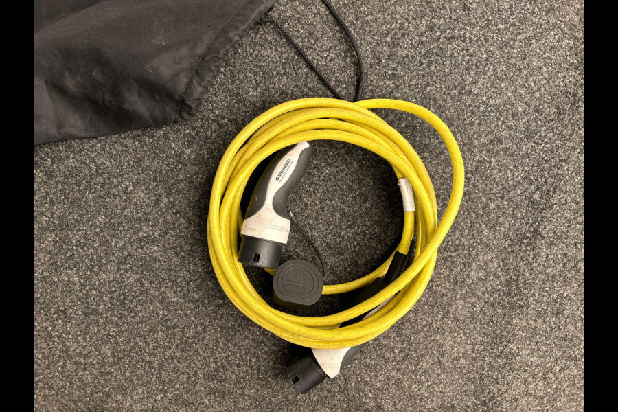 Volkswagen ID.3 First 58 kWh | Origineel Nederlands | Stoel/Stuur Verwarming Adaptieve Cruise Trekhaak