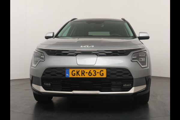 Kia Niro EV DynamicPlusLine 64.8 kWh Automaat SOH 98,8% - Navigatie - Stoel/Stuurverwarming - Adaptief Cruise Control - Schuif/Kanteldak - Fabrieksgarantie Tot 2031