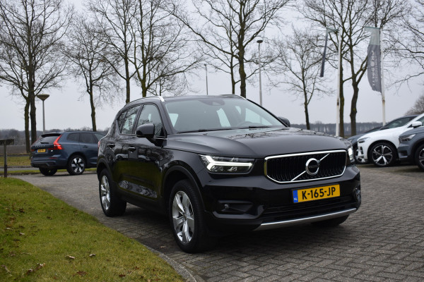 Volvo XC40 T2 129PK Automaat Business Pro | ACC | Trekhaak | Apple Carplay | Elektr. Achterklep