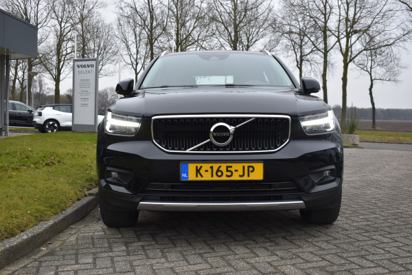 Volvo XC40 T2 129PK Automaat Business Pro | ACC | Trekhaak | Apple Carplay | Elektr. Achterklep