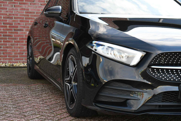 Mercedes-Benz A-Klasse 250e AMG Line Pano Burmester El-zetels