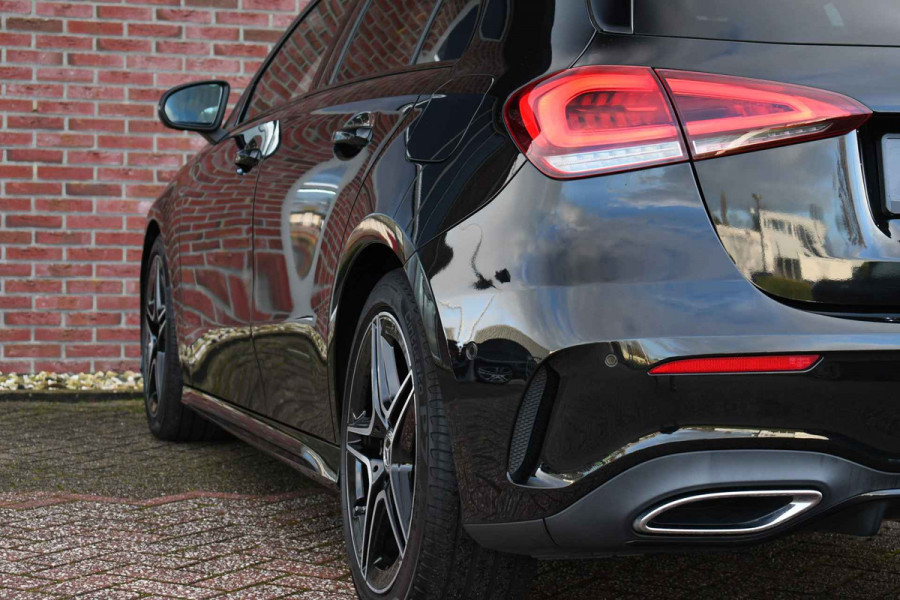 Mercedes-Benz A-Klasse 250e AMG Line Pano Burmester El-zetels