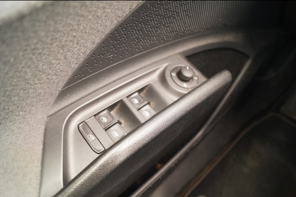 Škoda ENYAQ iV 60 180pk 62kWh -SOH90%-TREKHAAK-NAVI-ECC-PDC-