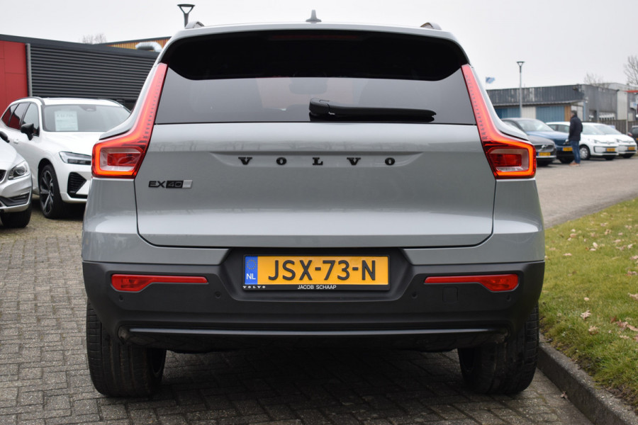 Volvo EX40 Extended Range 252PK Plus Black Ed. 82 kWh | H&K | ACC | Blis | Camera | 20"LMV | Stuurverwarming