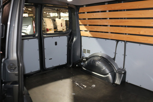 Volkswagen Transporter 2.0 TDI 150pk Automaat 34dkm