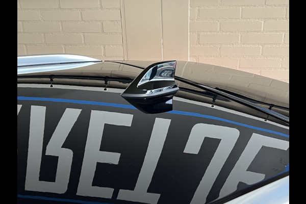 Renault Captur 1.3 TCe 130 Intens | Groot Navi | 18" | Stoelverwarming | Camera | Keyless | 100% Renault Dealer onderhouden!