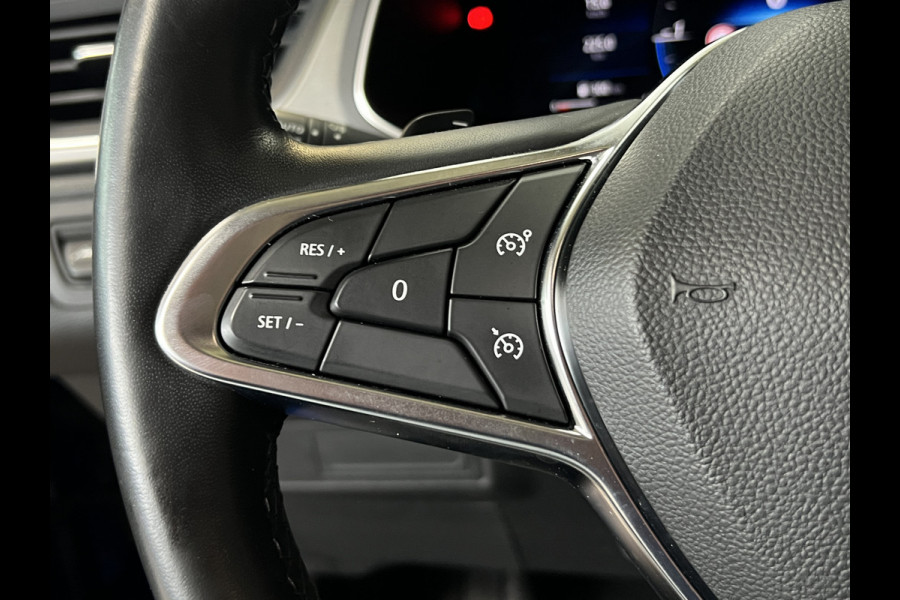 Renault Captur 1.3 TCe 130 Intens | Groot Navi | 18" | Stoelverwarming | Camera | Keyless | 100% Renault Dealer onderhouden!