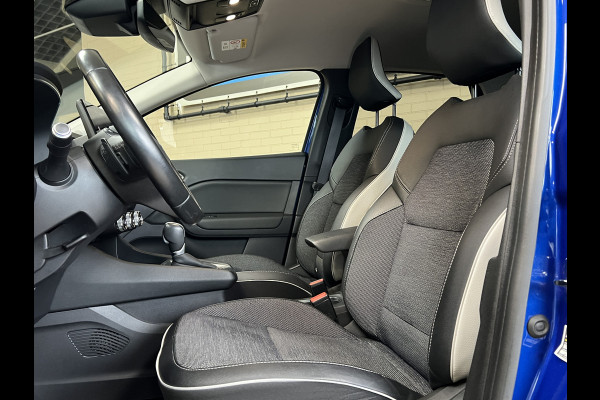 Renault Captur 1.3 TCe 130 Intens | Groot Navi | 18" | Stoelverwarming | Camera | Keyless | 100% Renault Dealer onderhouden!