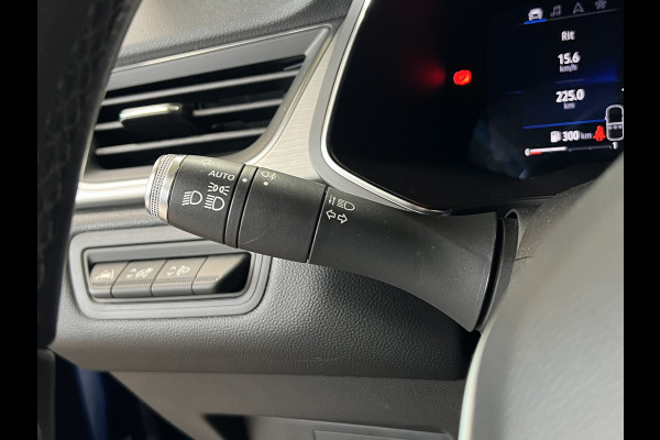 Renault Captur 1.3 TCe 130 Intens | Groot Navi | 18" | Stoelverwarming | Camera | Keyless | 100% Renault Dealer onderhouden!