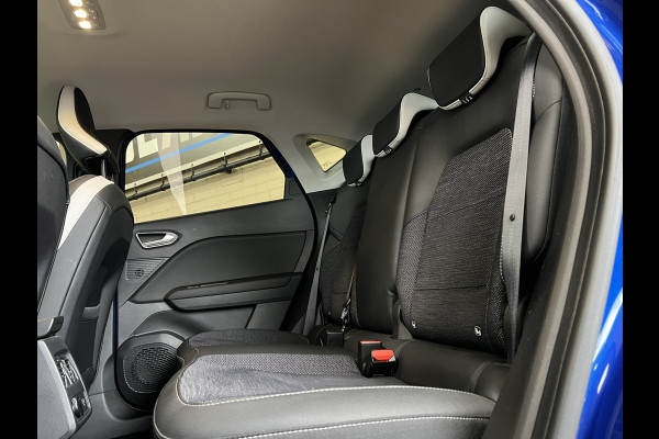 Renault Captur 1.3 TCe 130 Intens | Groot Navi | 18" | Stoelverwarming | Camera | Keyless | 100% Renault Dealer onderhouden!