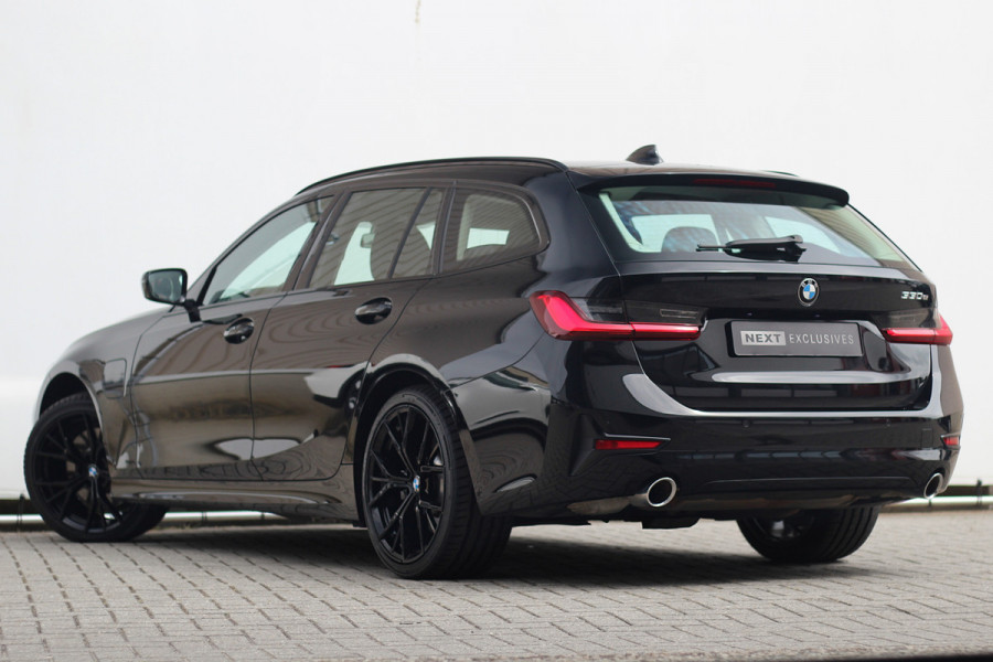 BMW 3 Serie Touring 330e Sportline | Shadow | 19 | Live cockpit