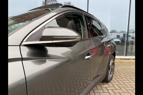 Hyundai Tucson 1.6 T-GDI PHEV Premium Sky 4WD - Automaat - Panoramadak- Leder - Navi