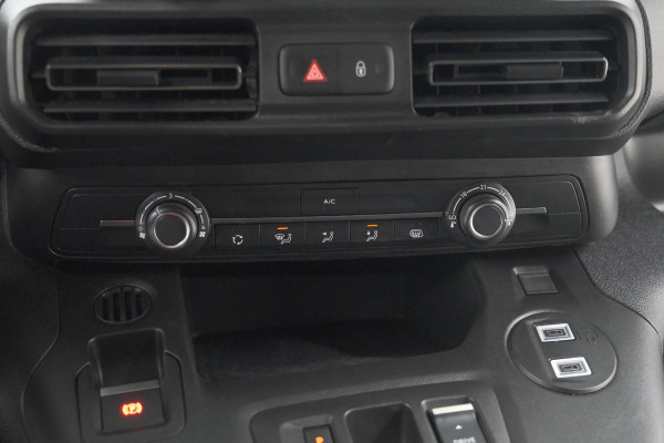 Peugeot Partner 1.5 BlueHDi 130 EAT8 S&S L1 | Trekhaak | Laadruimte-Pakket | Camera | Dodehoekdetectie