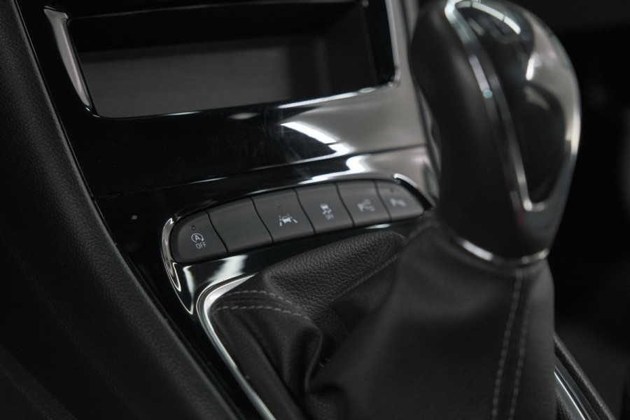 Opel Astra 1.2 Business Edition | Camera | Dodehoekdetectie | Allseason Banden | Apple Carplay
