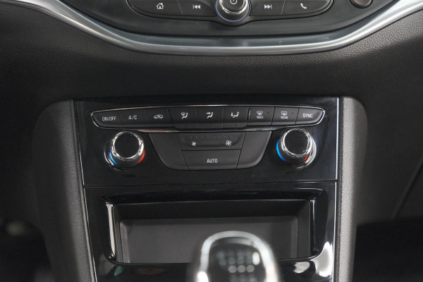 Opel Astra 1.2 Business Edition | Camera | Dodehoekdetectie | Allseason Banden | Apple Carplay