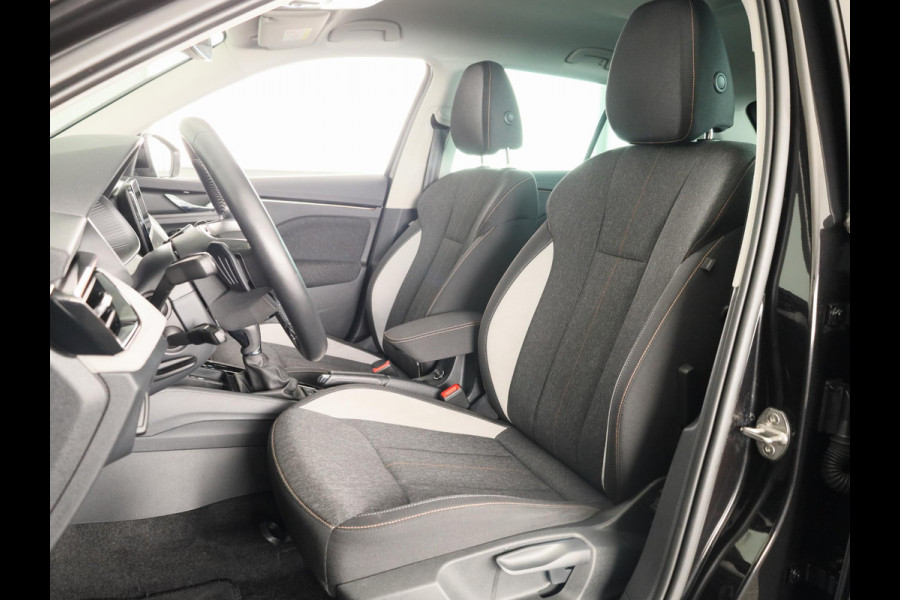 Škoda Kamiq 1.0 TSI Business Edition 115pk Automaat | Verlengde garantie | Navigatie | Verwarmbare voorstoelen | Adaptieve cruise controle