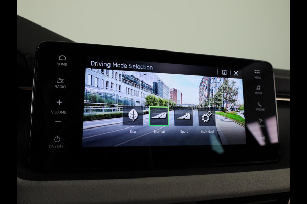 Škoda Kamiq 1.0 TSI Business Edition 115pk Automaat | Verlengde garantie | Navigatie | Verwarmbare voorstoelen | Adaptieve cruise controle