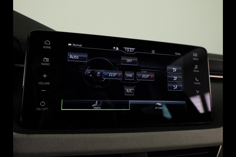 Škoda Kamiq 1.0 TSI Business Edition 115pk Automaat | Verlengde garantie | Navigatie | Verwarmbare voorstoelen | Adaptieve cruise controle