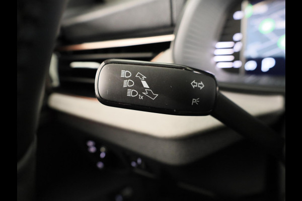 Škoda Kamiq 1.0 TSI Business Edition 115pk Automaat | Verlengde garantie | Navigatie | Verwarmbare voorstoelen | Adaptieve cruise controle