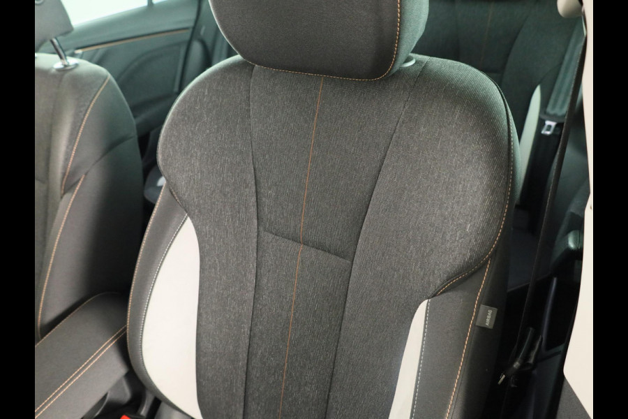 Škoda Kamiq 1.0 TSI Business Edition 115pk Automaat | Verlengde garantie | Navigatie | Verwarmbare voorstoelen | Adaptieve cruise controle