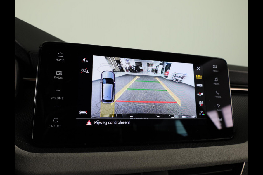 Škoda Kamiq 1.0 TSI Business Edition 115pk Automaat | Verlengde garantie | Navigatie | Verwarmbare voorstoelen | Adaptieve cruise controle