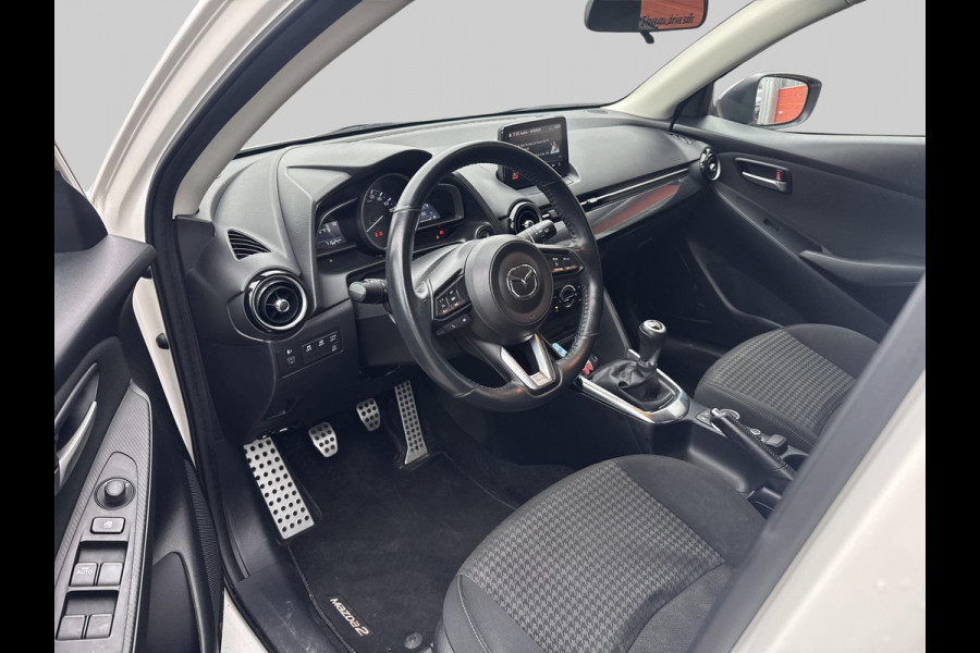 Mazda 2 1.5 Skyactiv-G Sport Selected | All Season banden | Camera