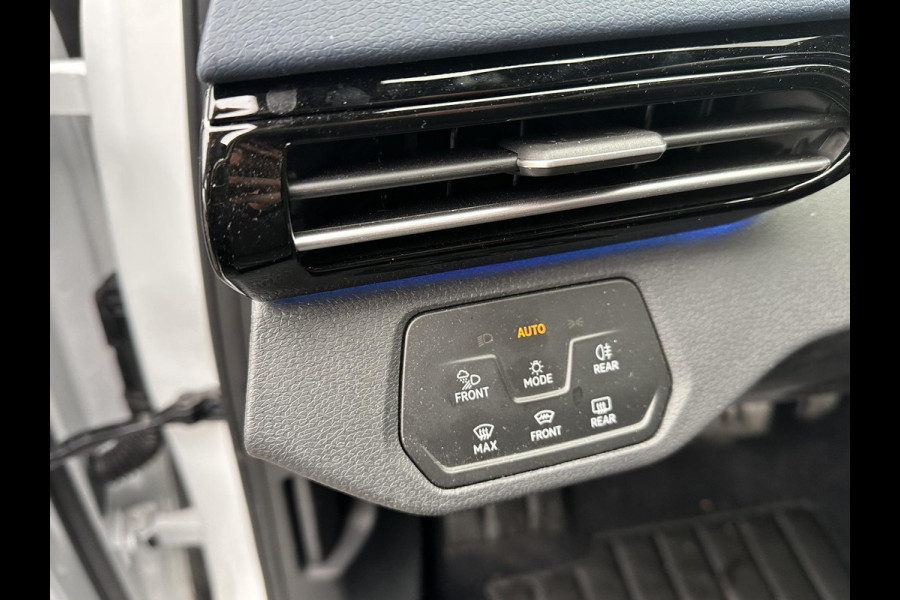 Volkswagen ID.4 GTX Advantage 4Motion 77 kWh 300PK | SOH 90% | WARMTEPOMP | 20 INCH | TREKHAK ELEKTRISCH UITKLAPBAAR | ACC CRUISE CONTROLE | STOEL + STUURWIELVERWARMING | MATRIX-LED-KOPLAMP (IQ.LIGHT) | RIJKLAAR GELEVERD MET 12 MND BOVAG GARANTIE