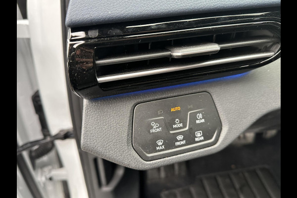 Volkswagen ID.4 GTX Advantage 4Motion 77 kWh 300PK | SOH 90% | WARMTEPOMP | 20 INCH | TREKHAK ELEKTRISCH UITKLAPBAAR | ACC CRUISE CONTROLE | STOEL + STUURWIELVERWARMING | MATRIX-LED-KOPLAMP (IQ.LIGHT) | RIJKLAAR GELEVERD MET 12 MND BOVAG GARANTIE